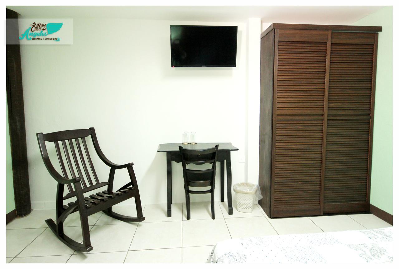 Hotel Casa De Angeles Managua Buitenkant foto